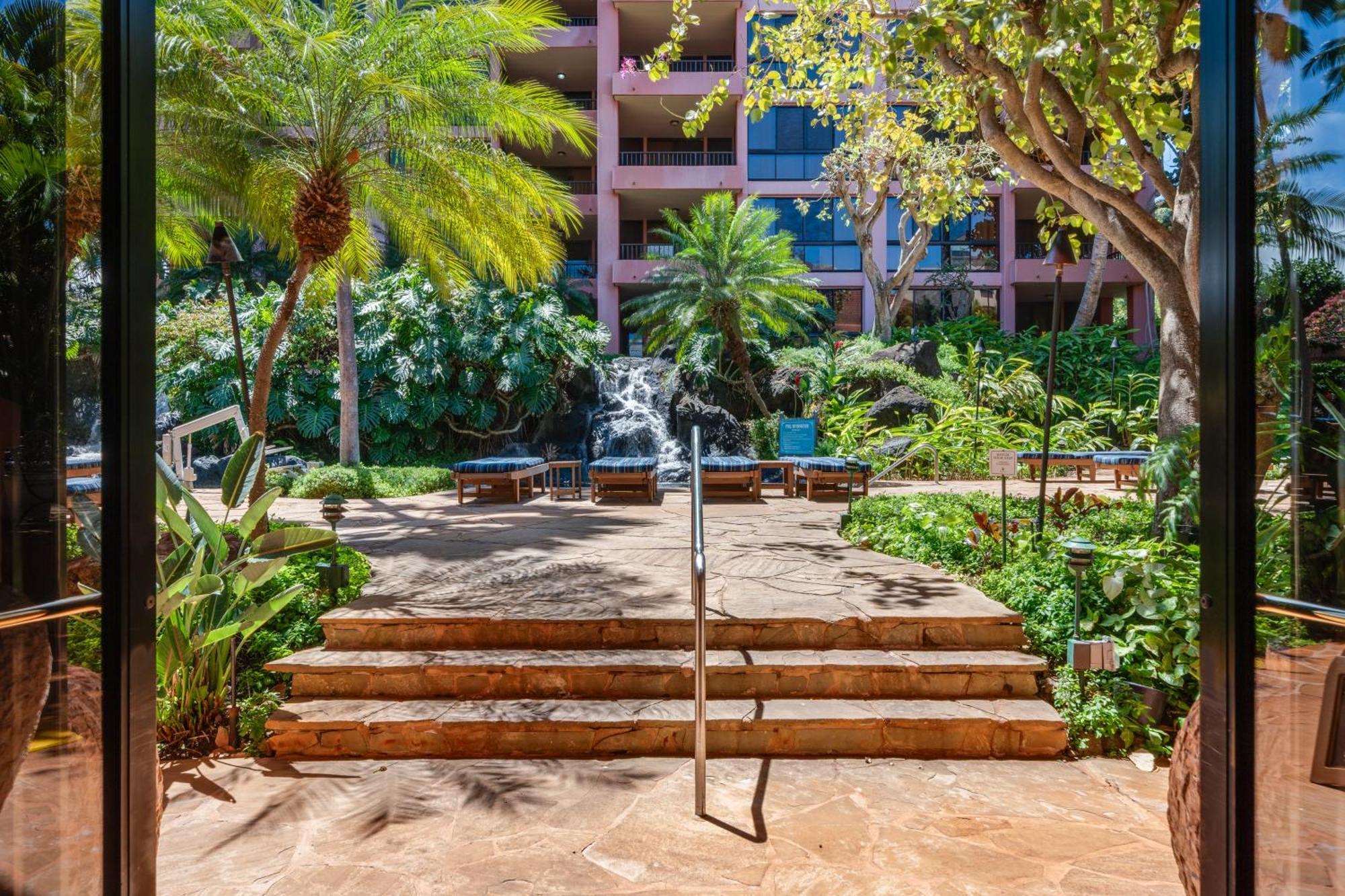 Kahana Falls Resort Napili-Honokowai Kültér fotó